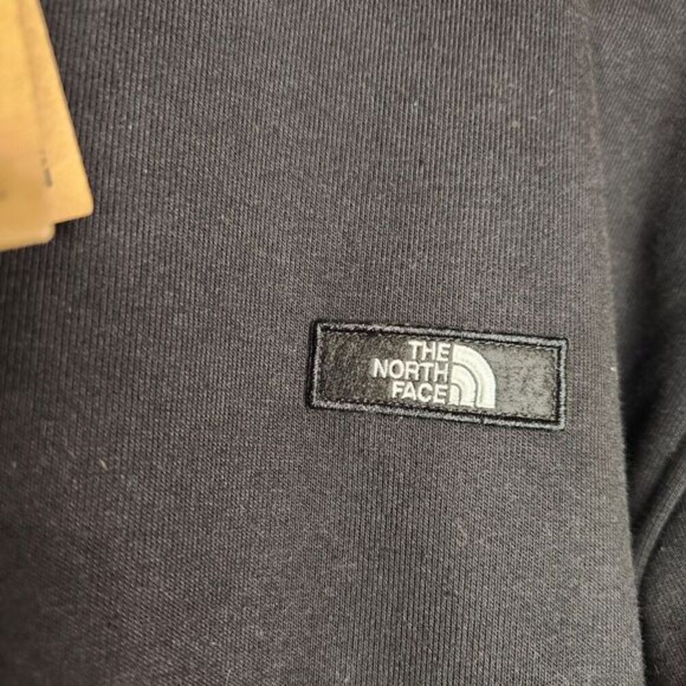 The North Face Women's Heavyweight Pullover Hoodie, Black, Small‎ NWT - Picture 3 of 4